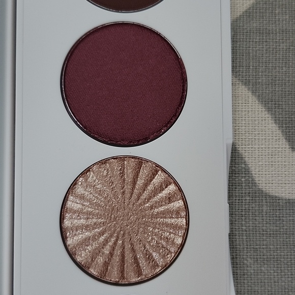 OFRA 5 Colour Signature Palette "Symphony" - Picture 3 of 10